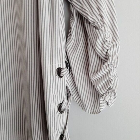 IN EVERY STORY / Penningtons Button Down Striped Shirt Lace-Up Sides Sz X - Picture 6 of 11